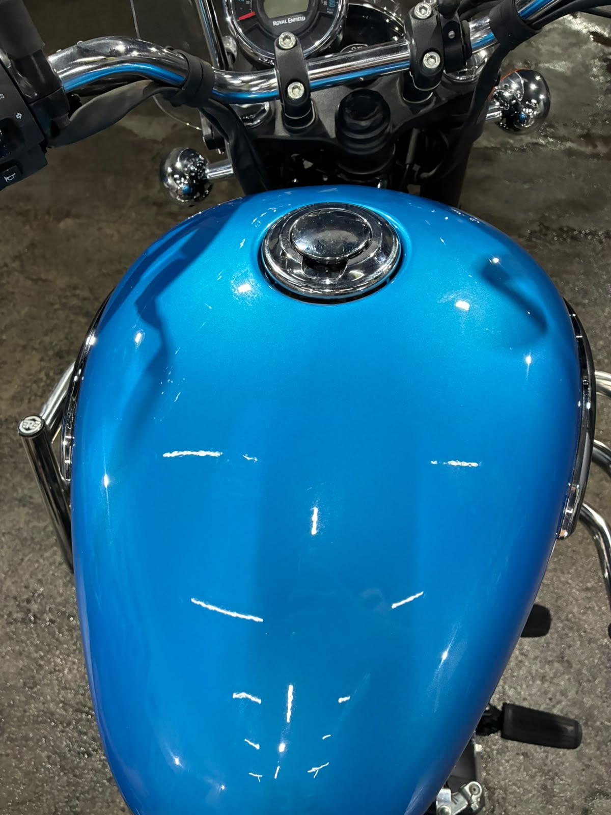 Royal Enfield - Detalhamento de Moto